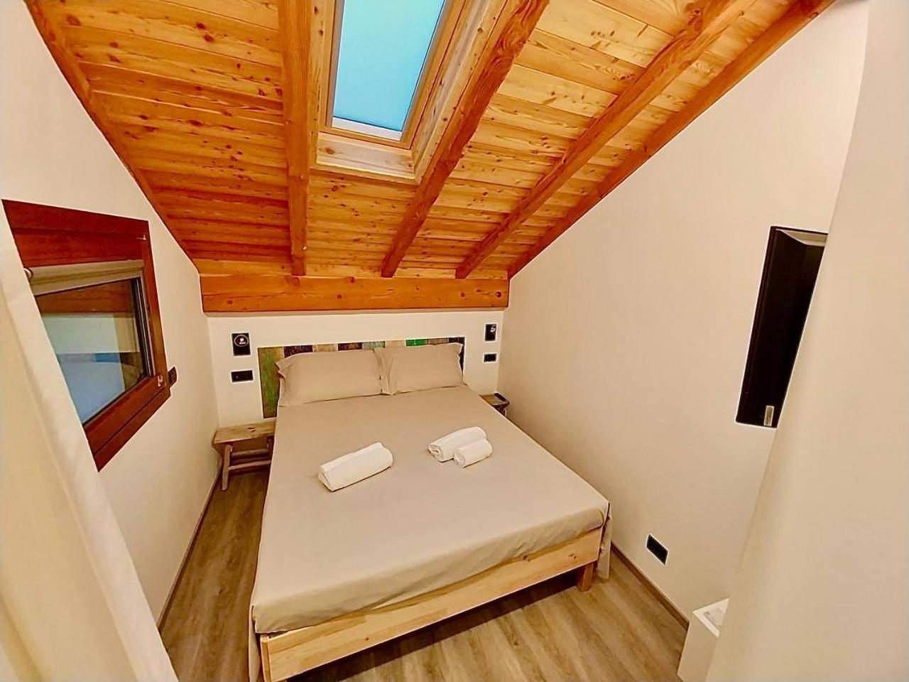 Casa Armida Apartment Tirano Bagian luar foto