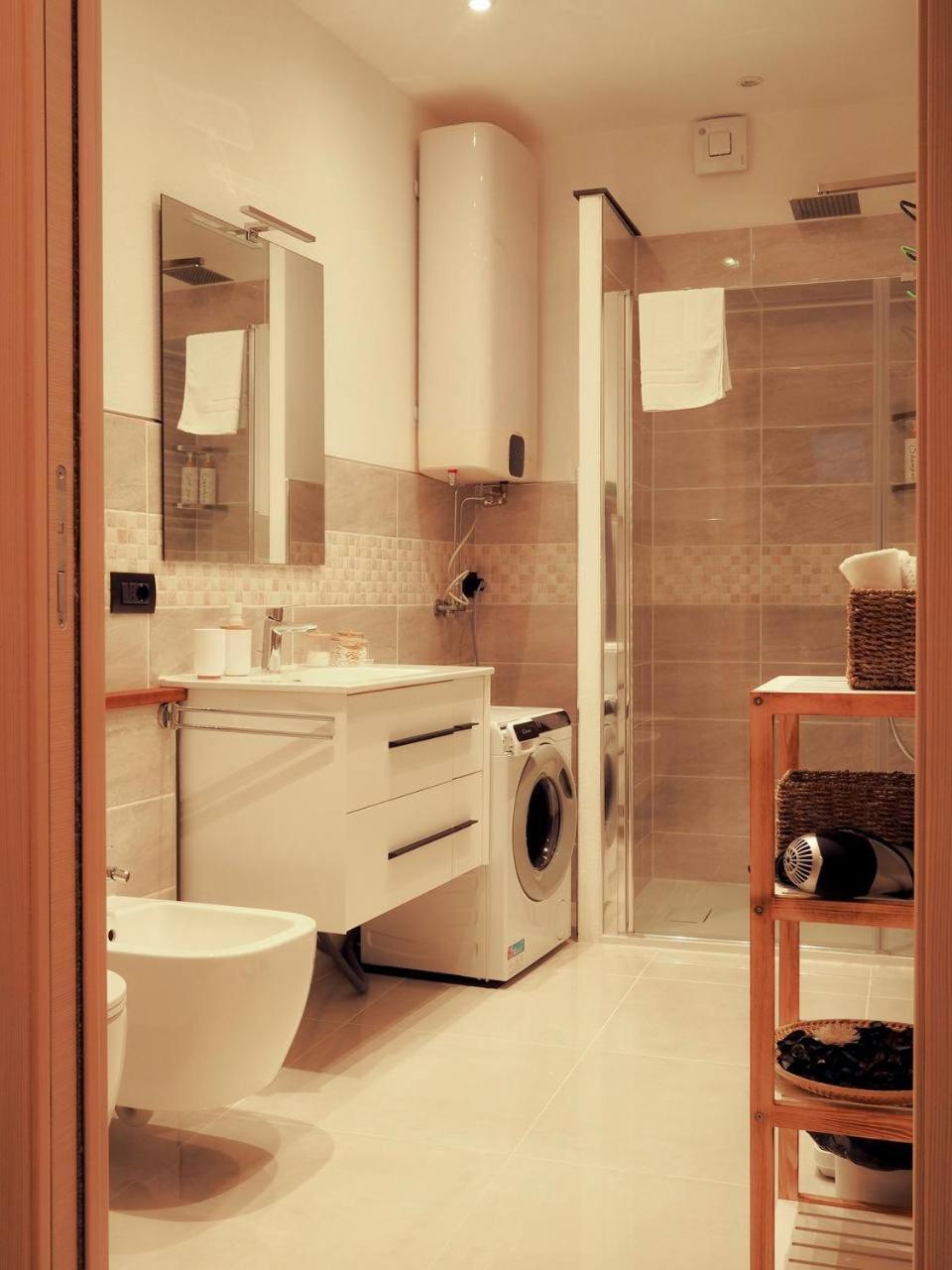 Casa Armida Apartment Tirano Bagian luar foto