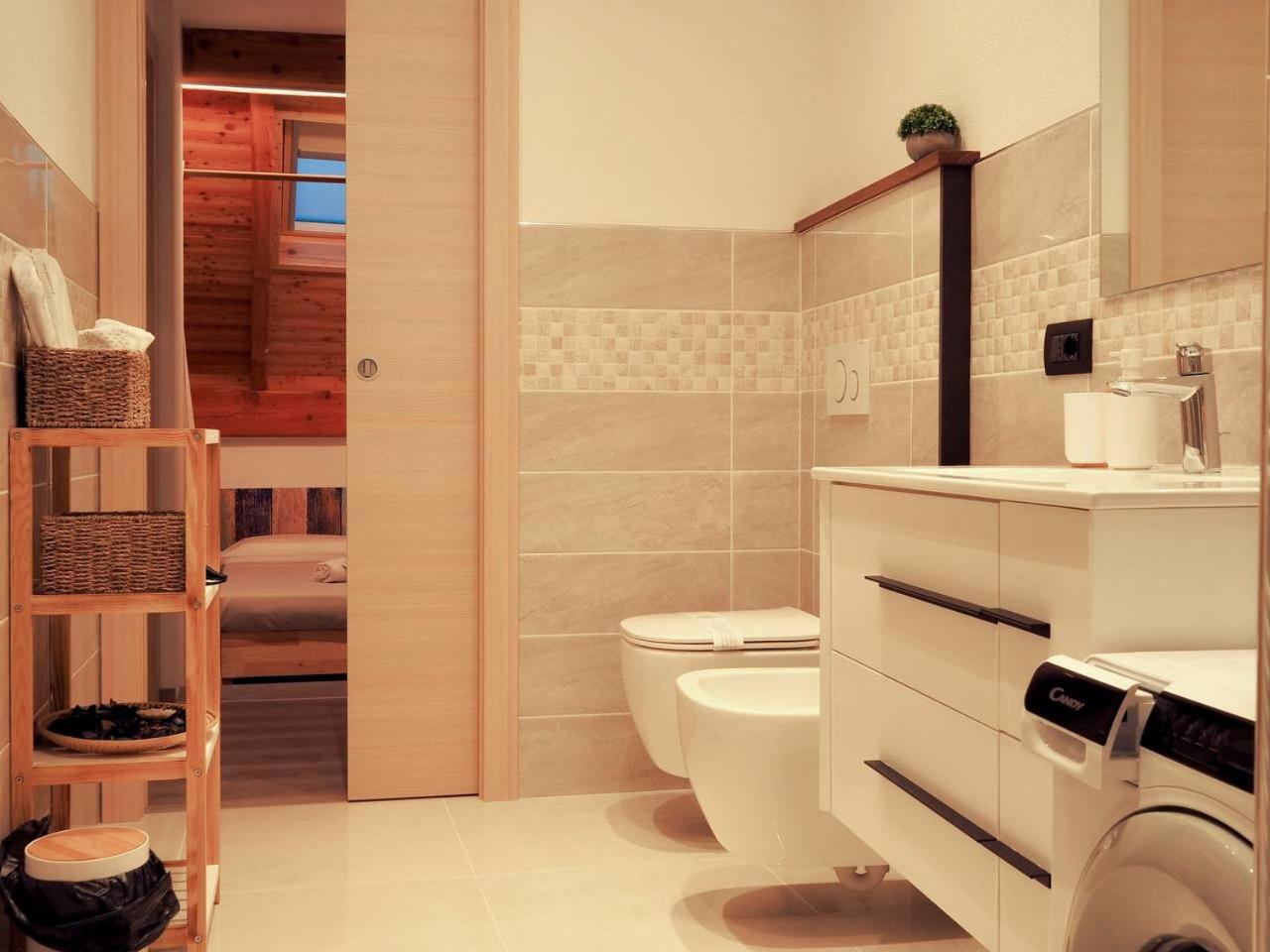 Casa Armida Apartment Tirano Bagian luar foto